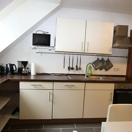アパート Monteurwohnung In - Einzelbetten, Voll Ausgestattete Kueche, Balkon, Modernes Bad - Wz06 I 07 ヴェッツラー